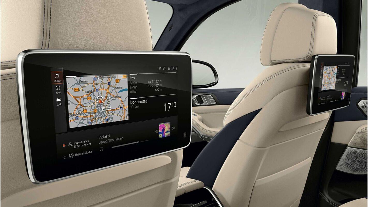 rear-seats-entertainment-min@2x.jpg