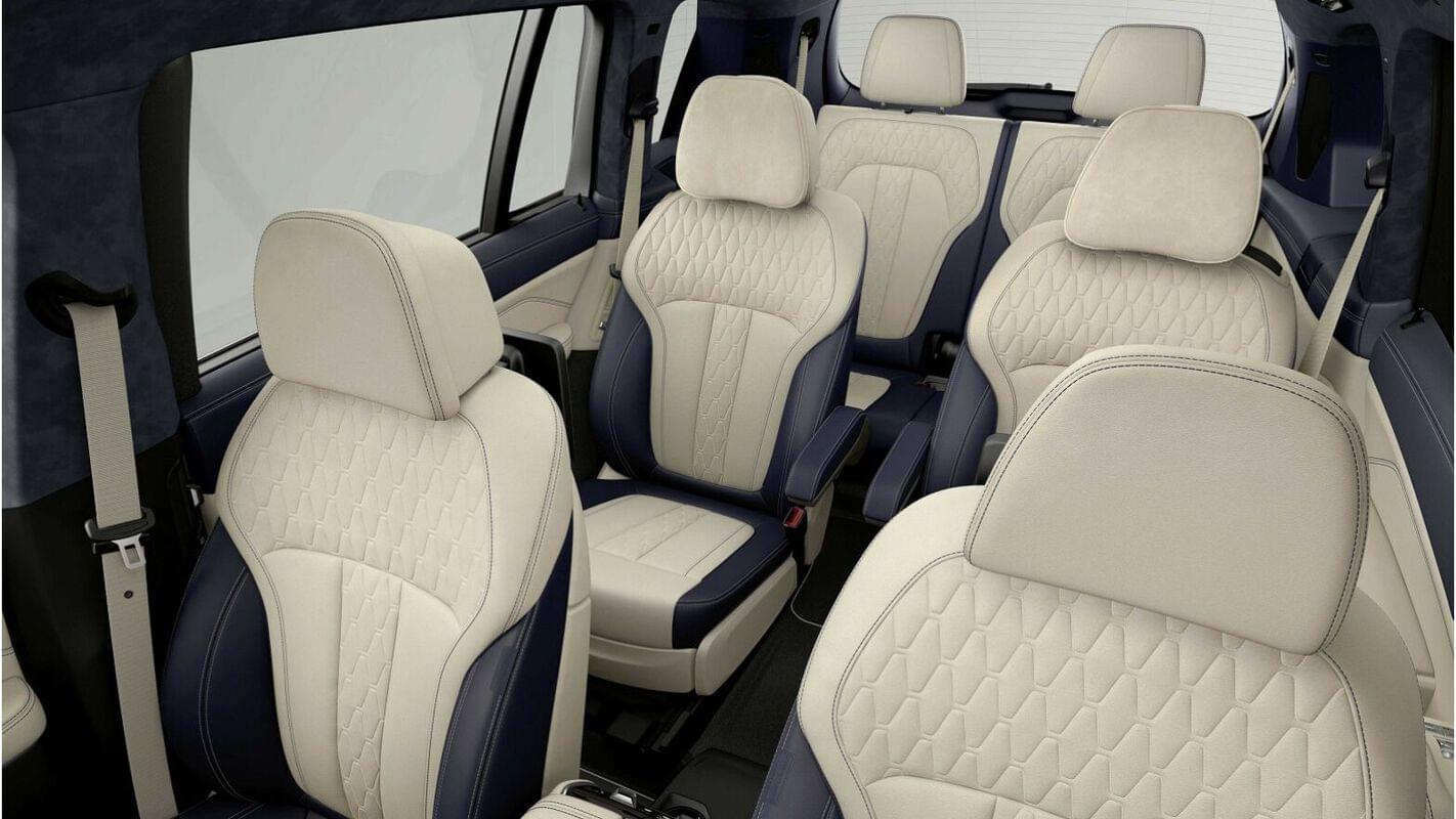 six-seats-min@2x.jpg
