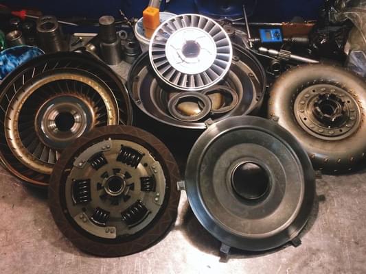 Замена бублика БМВ в профильном сервисе в Москве FGSEVER фотография с участка 1